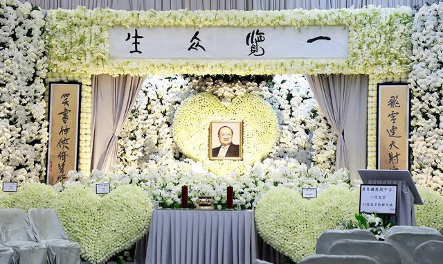 兰州灵车接运 殡仪服务